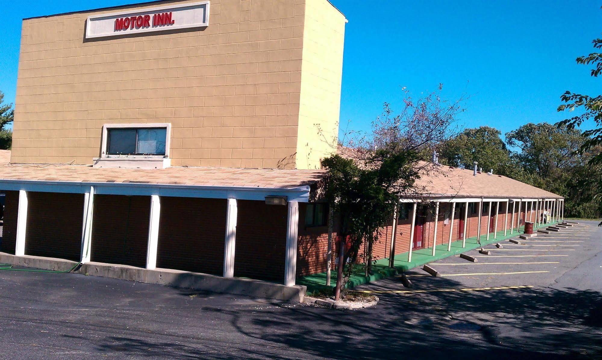 Americana Inn Farmingdale Luaran gambar